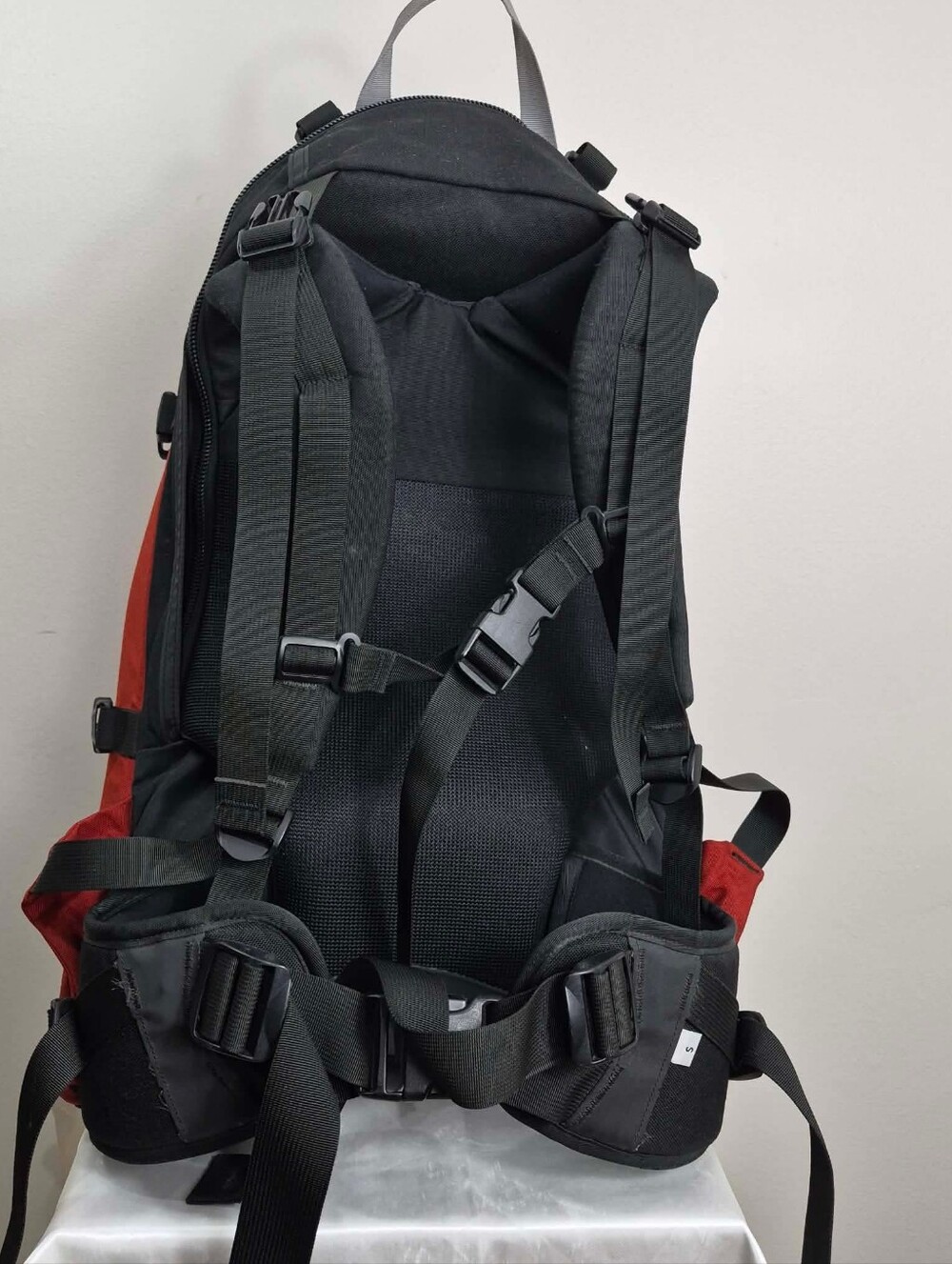 OSPREY Backside 42L backpack, Straight Jacket system, old tag, made in the USA - Picture 3 of 13